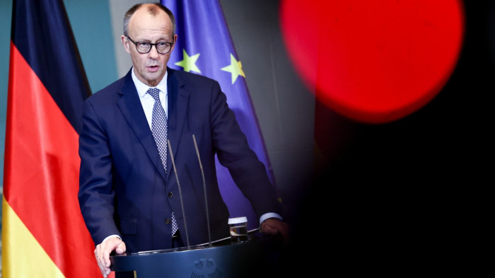 Megszavazta a Bundestag a nyugdíjreformot – Merz csatát nyert, de valójában vesztett