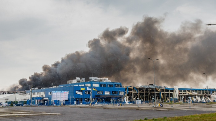 Ukrajna még hetekig vacogni fog