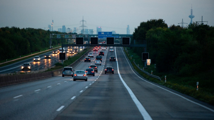Van, ahol sztrádadugó esetén automatikusan kompenzálni fogják az autósokat