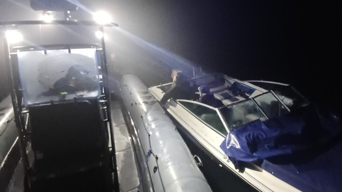 Forró volt a helyzet a zord balatoni éjszakában – kevésen múlt a tragédia