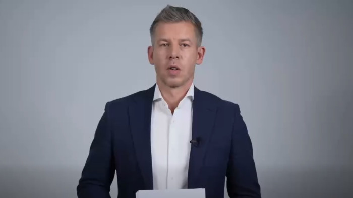 Magyar Péter egy hivatalos gyermekvédelmi jelentésnek tartott dokumentumot hozott nyilvánosságra