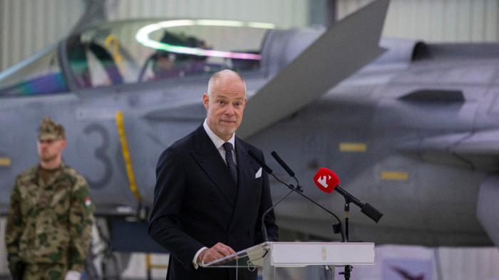 Hazatértek a magyar Gripen-pilóták a Baltikumból, Kecskeméten ünnepségen fogadták őket