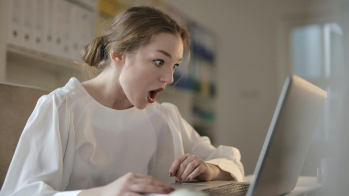 Meztelenség-szűrő kifejlesztésére kötelezhetik a techcégeket a britek