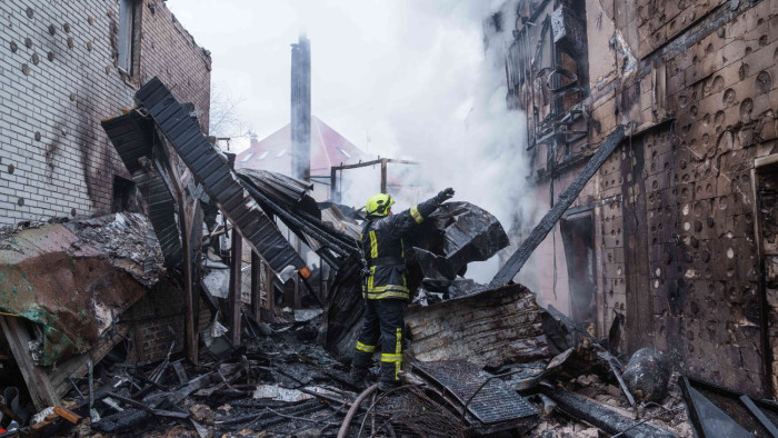 Fenyegetőzik az orosz külügyminiszter