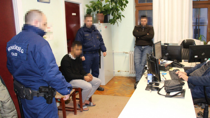 Brutális gyilkosság történt szilveszter éjjelén Magyarországon – fotók