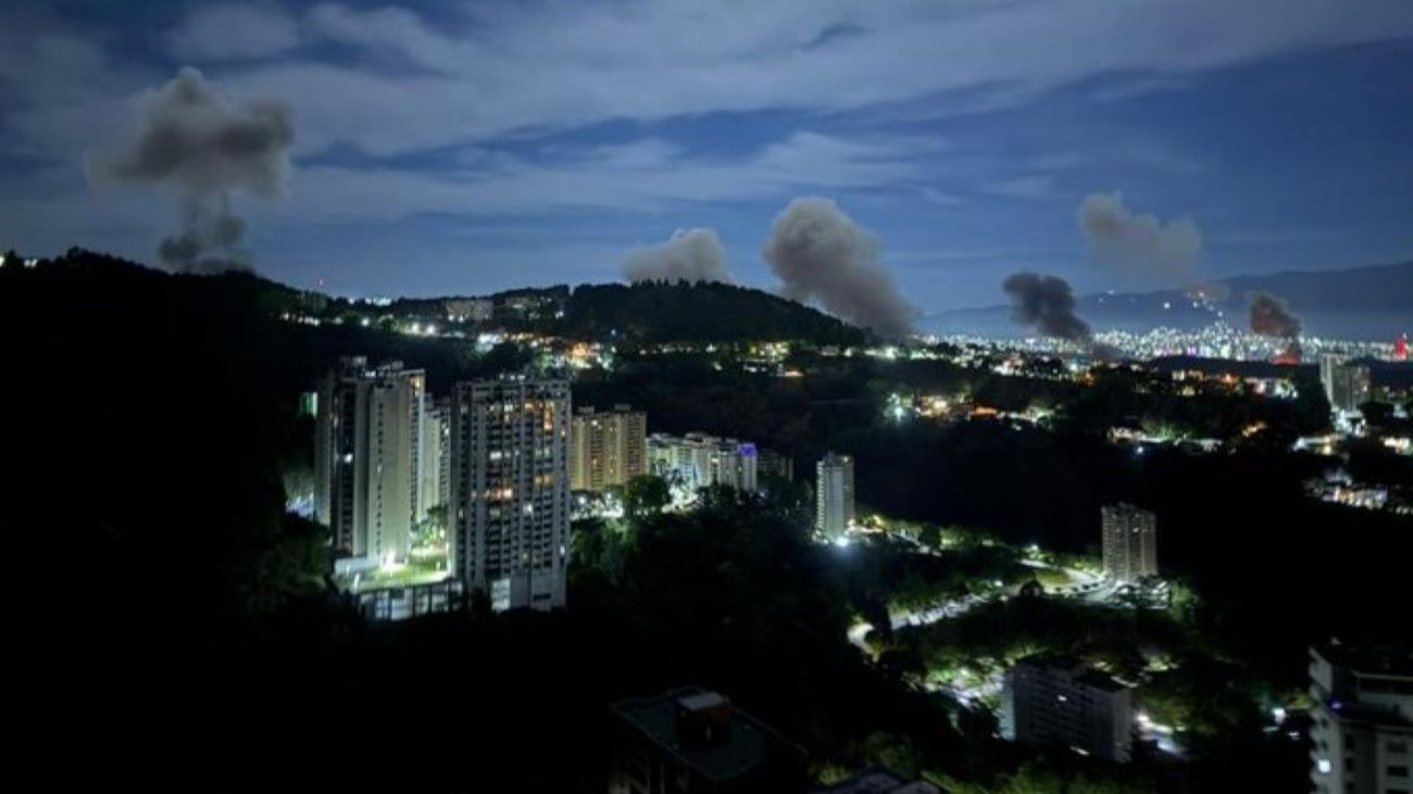 "Bombázzák Caracast" - jelentette egy szemtanú az X-en