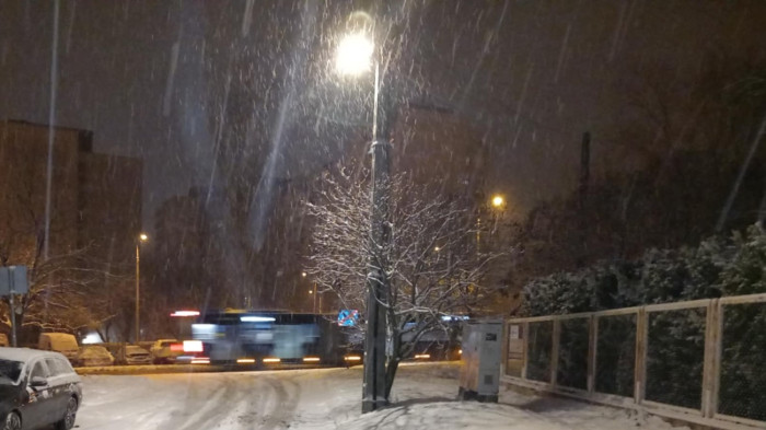 Jön az újabb durva havazás, ónos eső is lesz egyes helyeken