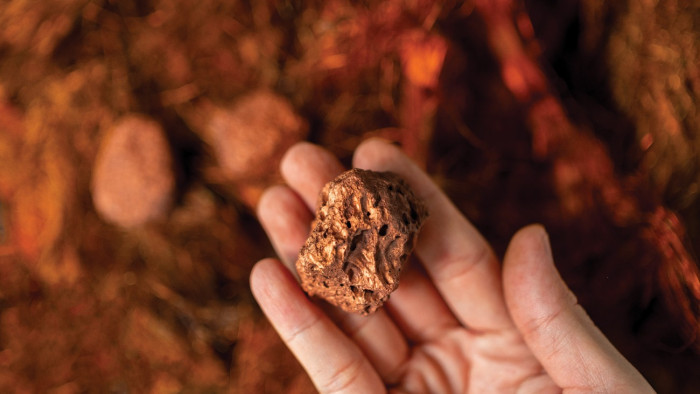 Az ezüst után történelmi csúcsra ért egy másik fém árfolyama is