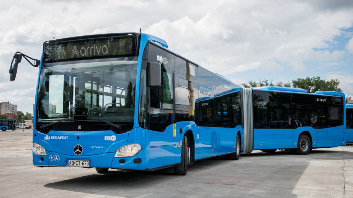 Tágasabb, nagyobb csuklós buszok érkeztek Budapestre