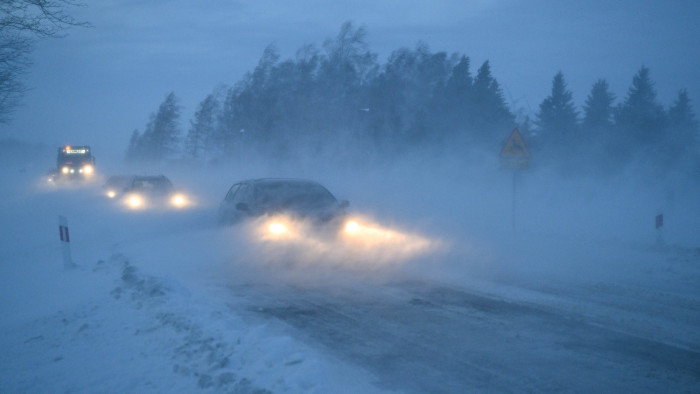 Hófúvás miatt másodfokú riasztás a Dunántúlon