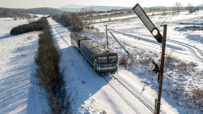 Korlátozások a vasúti közlekedésben