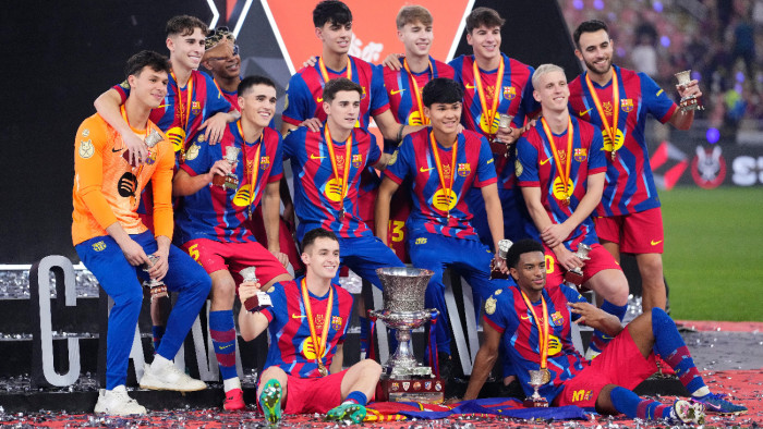 Őrült meccsen verte meg a Barcelona a Realt a spanyol Szuperkupa-döntőben