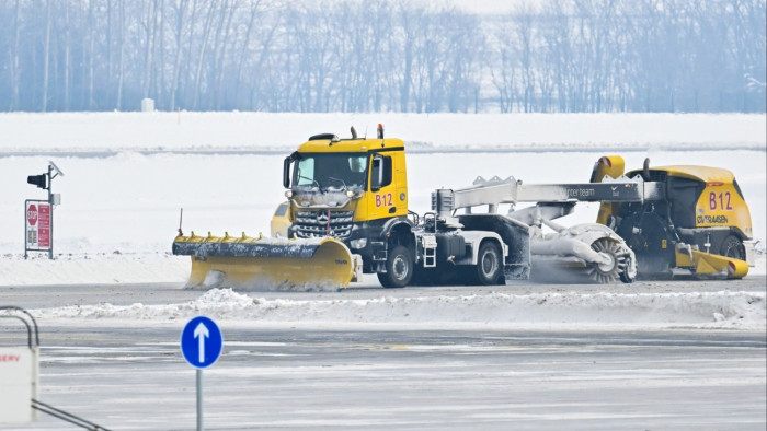 Újranyitott a Liszt Ferenc Nemzetközi Repülőtér