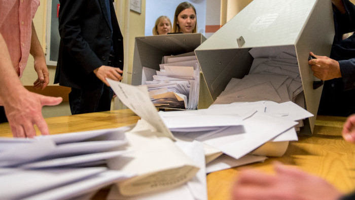 Bruttó 80 ezer egy hosszú napért – Várják a jelentkezőket