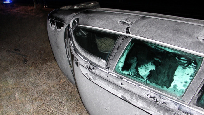 Hosszú a bűnlajstroma annak a két tinédzsernek, akik egy ötéves kisfiúval együtt loptak el egy autót