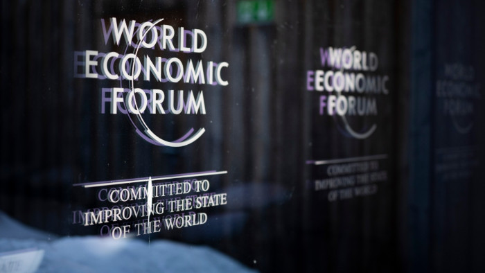 Feledy Botond: az európai vezetők próbálják majd „elkapni” Trumpot Davosban