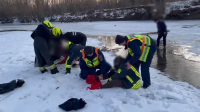 Megjelent egy videó és egy szívszorító beszámoló a jeges Ipolyba esett gyerekekről
