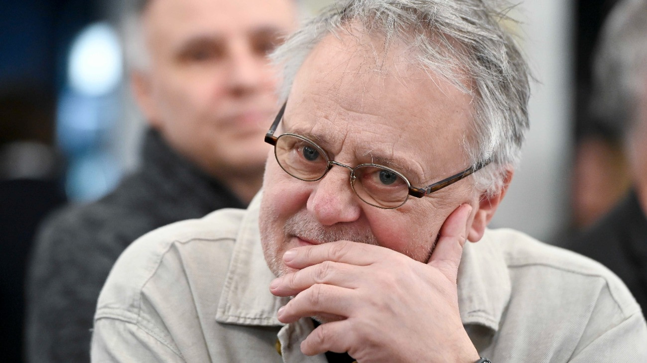 „Most már egészségesebb eljönni, mint ott ragadni” – leköszön a Katona éléről Máté Gábor