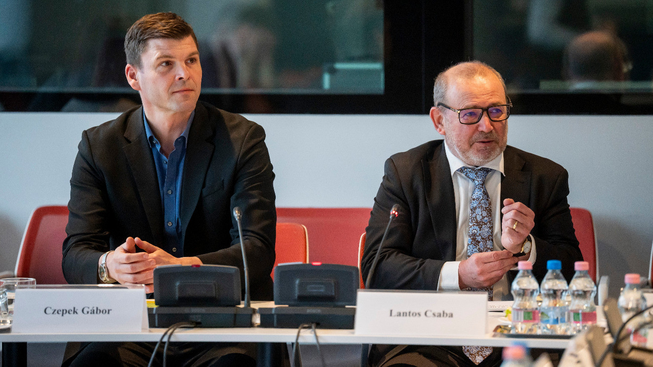 Közel a döntés a januári rezsiszámlákról, ülésezett a rezsistop munkacsoport