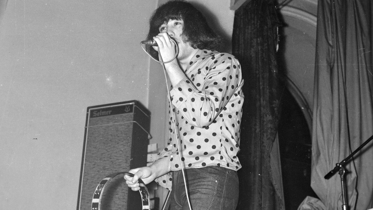 Zenészek, pályatársak, politikusok emlékeznek az elhunyt Fenyő Miklósra