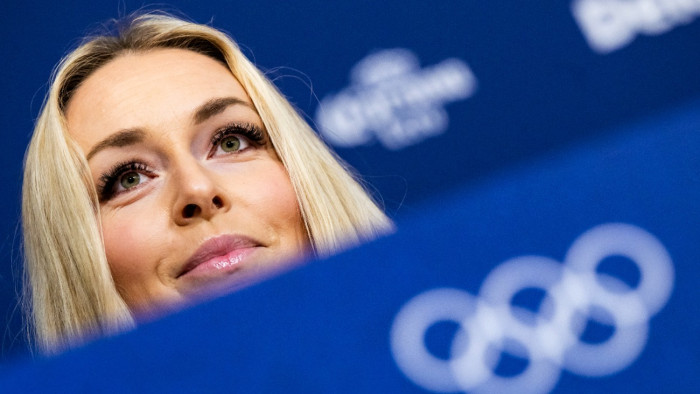 Minden figyelem Lindsey Vonnra irányul, kezdenek a magyar sífutók