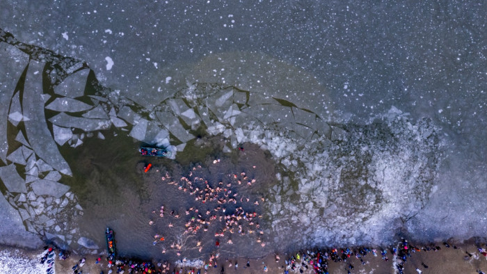Valentin-napon jön az ország egyik legőrültebb kihívása