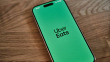 Felforgathatja a magyar ételfutár-piacot az Uber terve