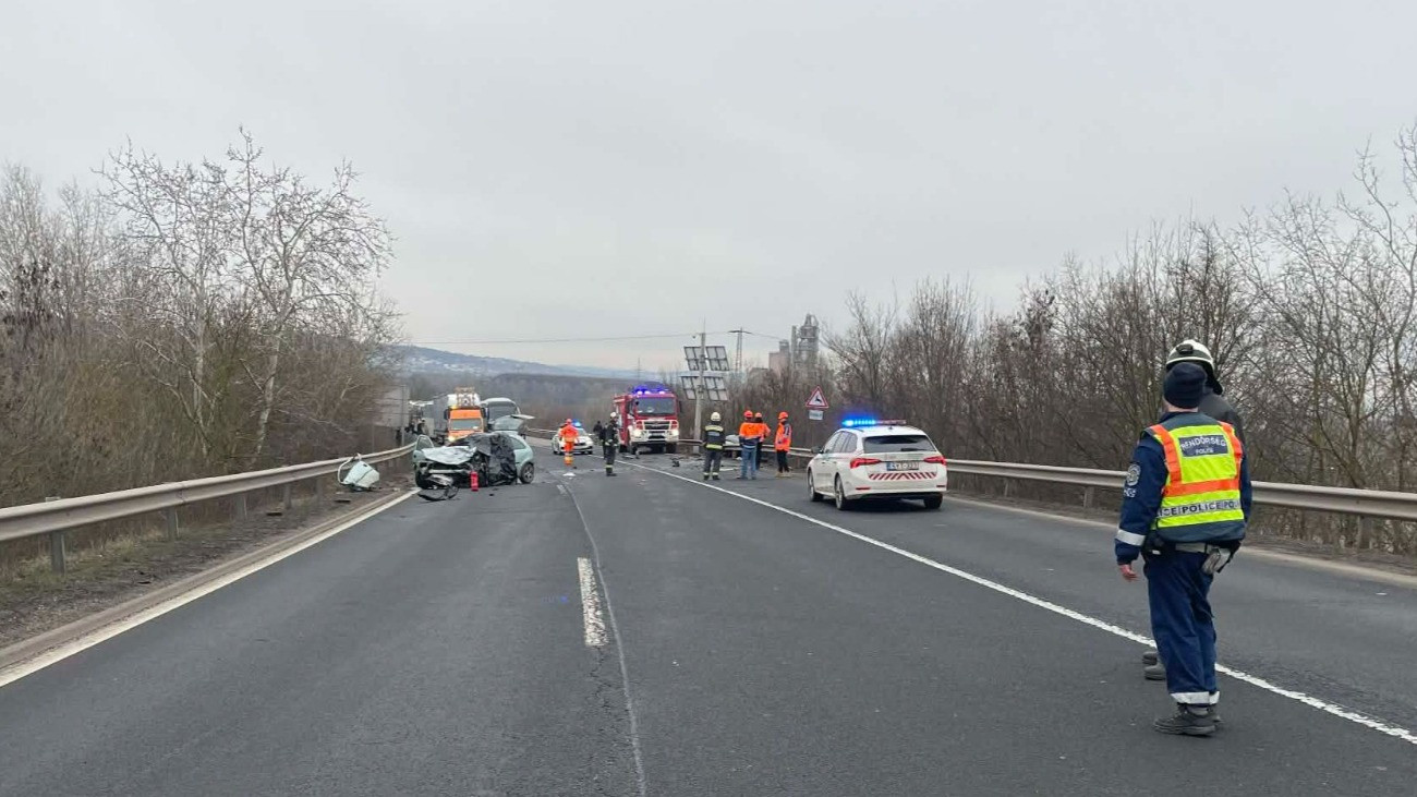 Tragédia az M2-es autóúton