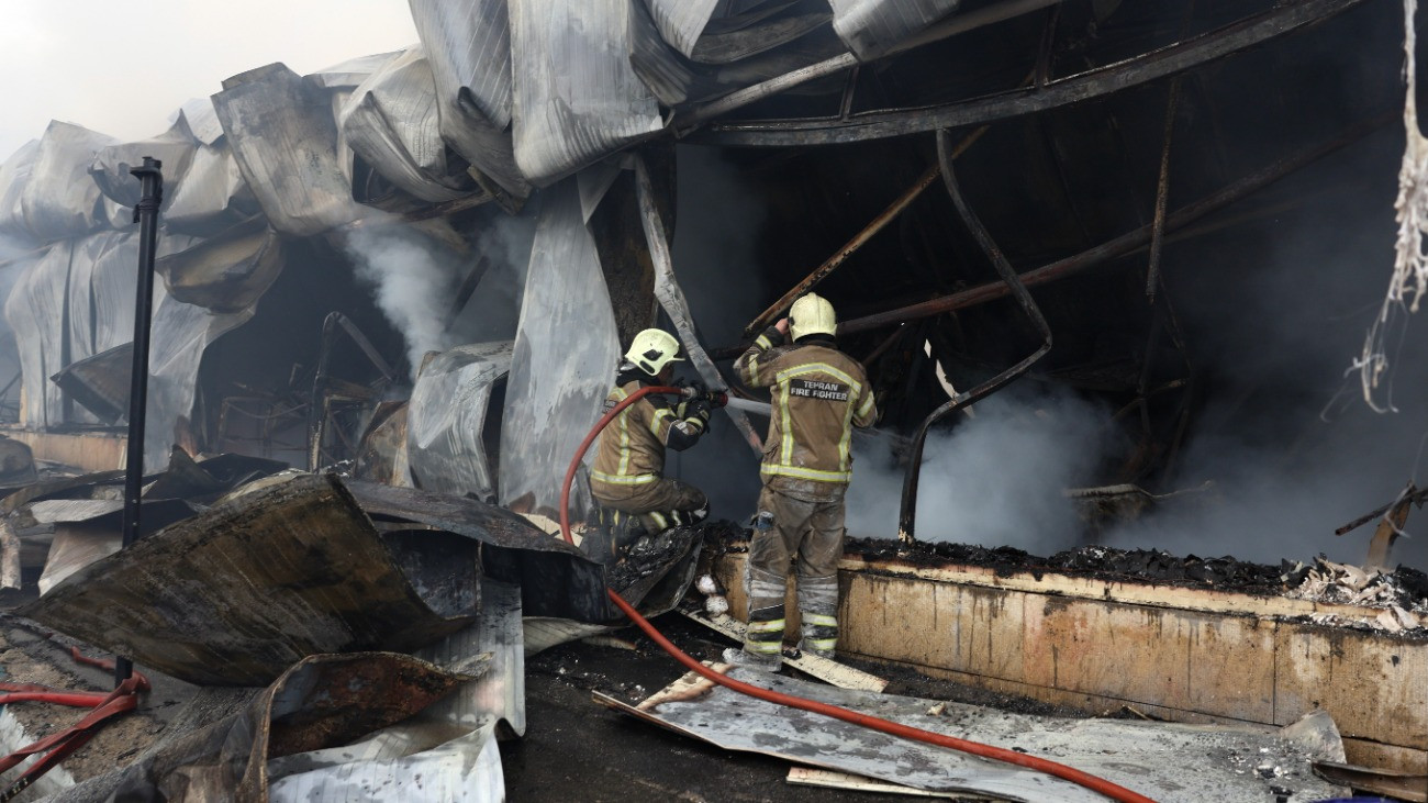 Helikopter csapódott be egy iráni piacra, négy áldozatról tudni