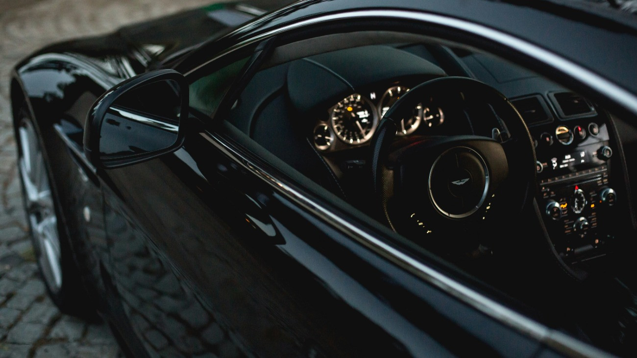 Drasztikus lépés a legendás sportautó-gyártónál