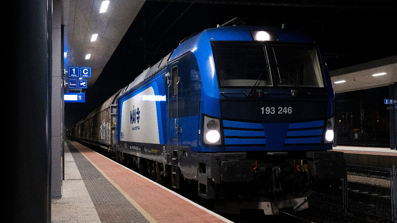 Elindult a közlekedés a Budapest–Belgrád vasútvonalon