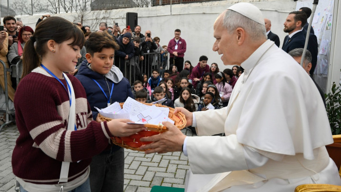 Megvan Leó pápa véleménye a TikTokról és az AI-ról