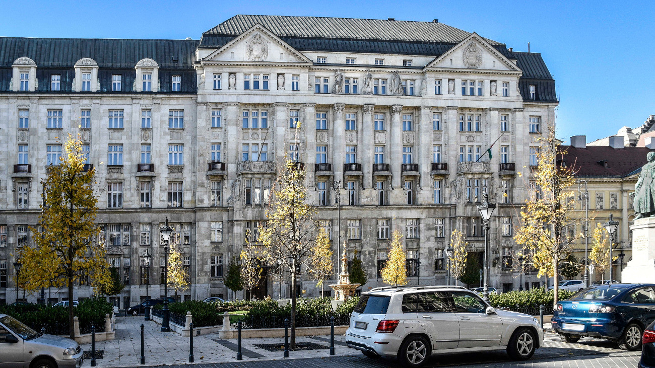 Újra kiírták a pályázatot a Pénzügyminisztérium épületének eladására