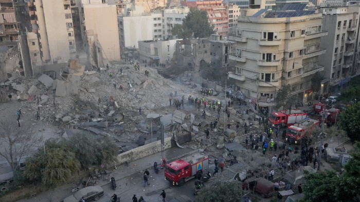 Halál és káosz Libanonban: Izrael megkezdte a Hezbollah célpontjainak támadását