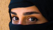 Újabb európai ország tiltaná be az iskolákban a burka és a nikáb viselését