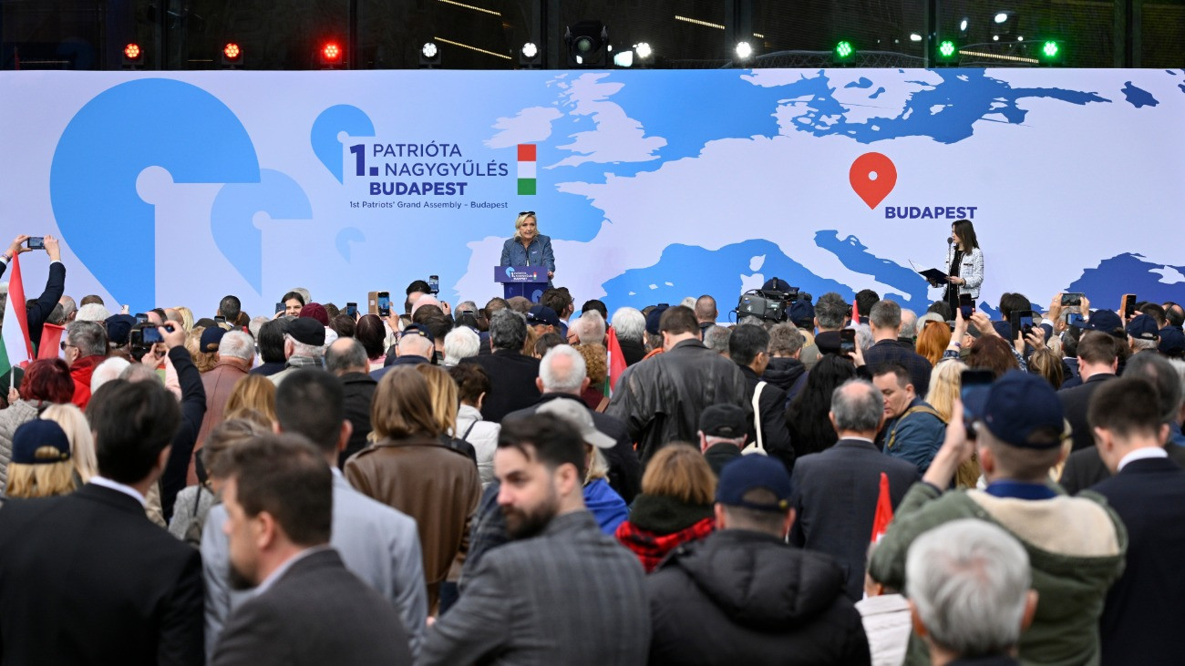 Marine le Pen, a francia Nemzeti Tömörülés parlamenti frakcióvezetõje az 1. Patrióta Nagygyûlésen, a Millenárison 2026. március 23-án.