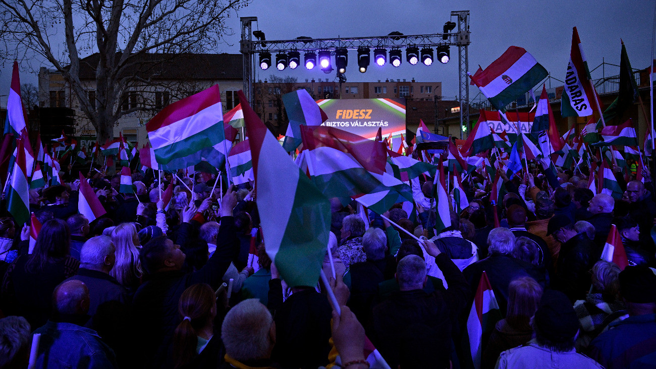 Orbán Viktor: „szembefújt a szél az elmúlt négy évben, de mi nem hátráltunk meg”