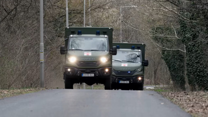Új terepjárókat állított hadrendbe a Magyar Honvédség