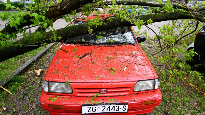 Letarolta a horvát fővárost az újabb vihar