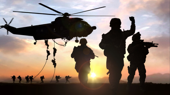 Több ezer amerikai katona vár parancsra a Közel-Keleten