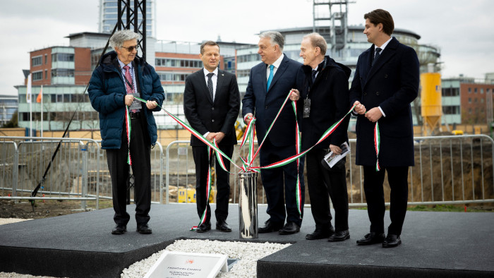 Orbán Viktor: Magyarországnak a saját érdekeit kell követnie