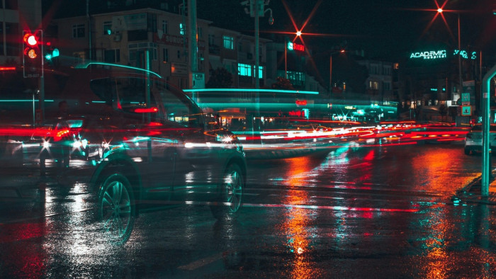 Horror az utakon: vészhelyzetekben ismerszik meg a jó autóvezető