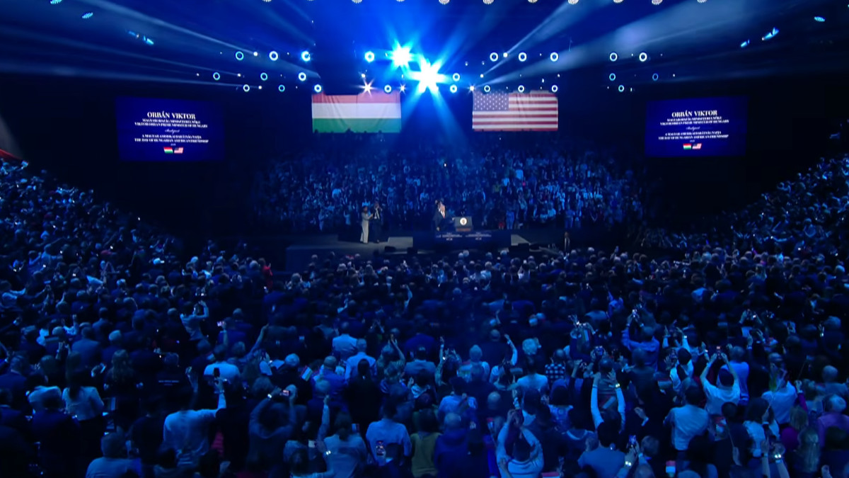 Nagygyűlés J.D. Vance amerikai alelnökkel és Orbán Viktor miniszterelnökkel