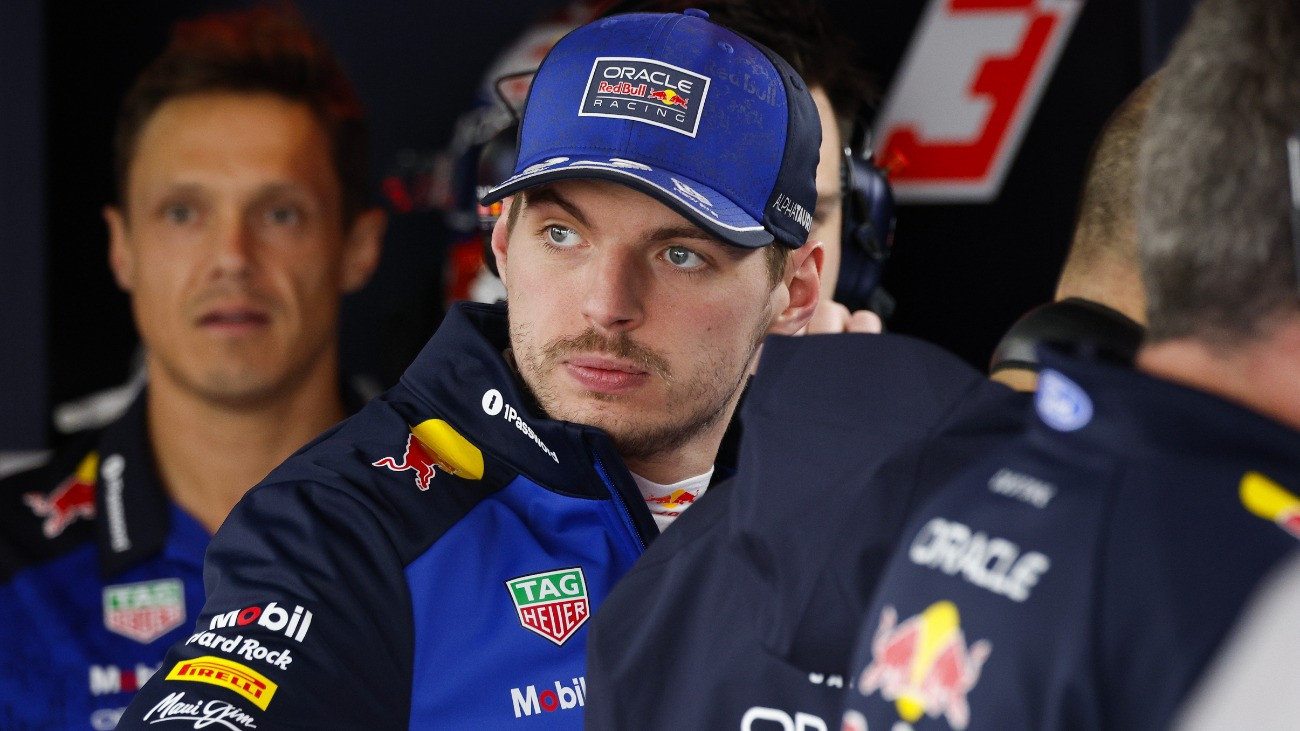 Újabb szög Verstappen F1-es koporsójába – a szakíró szerint már más sorozatok felé kacsingat a négyszeres világbajnok