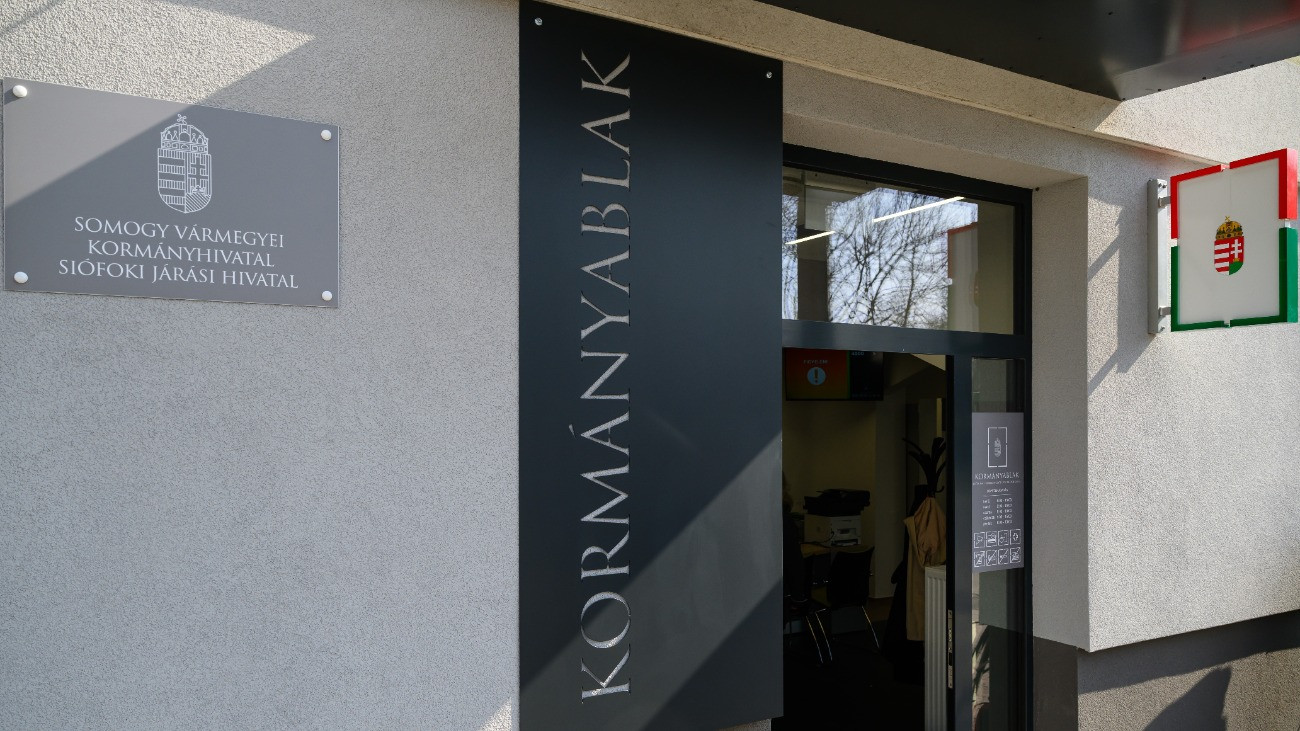 Rendkívüli nyitvatartás lesz a választások hétvégéjén