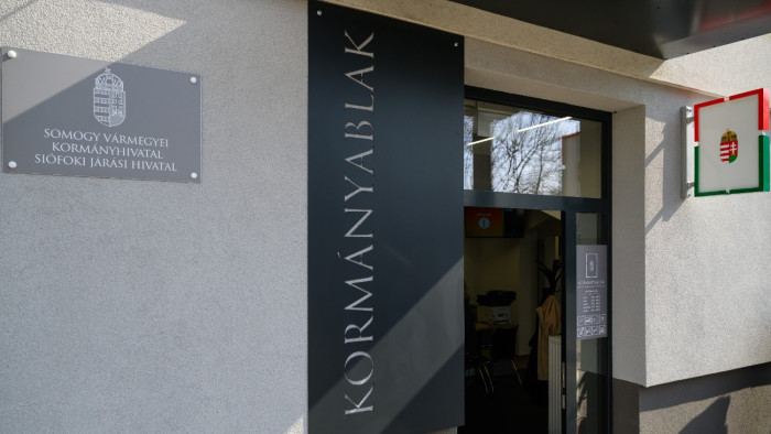 Rendkívüli nyitvatartás lesz a választások hétvégéjén