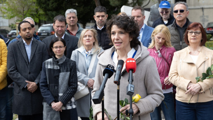 Dobrev Klára: egyetlen pillanatra sem hajolt meg a gerincük