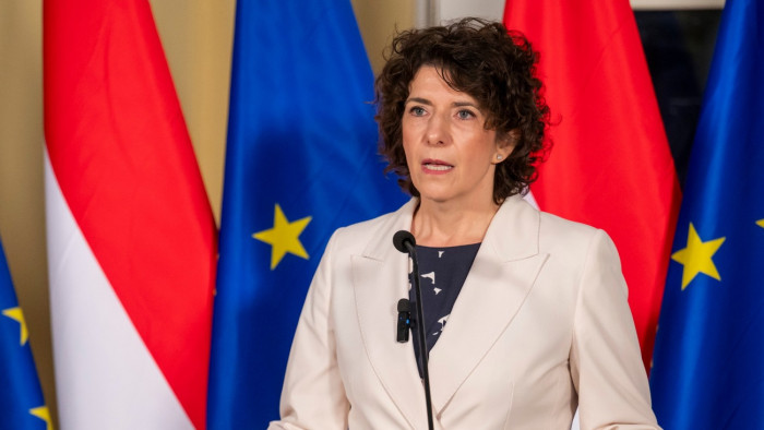 Elbocsátási hullám indult a Demokratikus Koalíciónál a választás utáni napon lapinformációk szerint