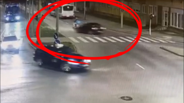 A cserbenhagyó előzőleg egy motorost is elgázolt