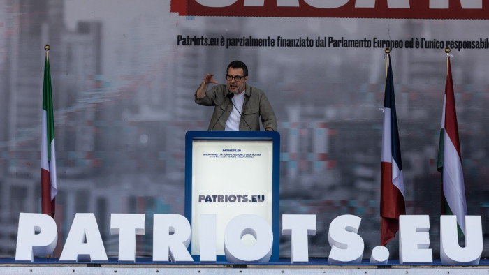 Meleg hangú üzenet kapott Orbán Viktor Milánóból